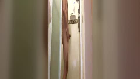 Greek godess online show from 06-15-26, 11:01