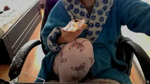 Mary online show from 04-14-26, 12:33