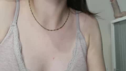 Snapshot of hotwinterxx chatting on 04-16-26, 08:31 Hotwixx online show from 04-16-26, 08:31