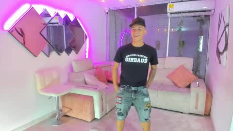 we are Harry Jersi pablo and our mod talco online show from 11-26-25, 05:30