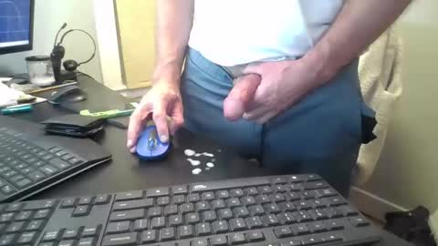 hoverday online show from 09-24-25, 03:21