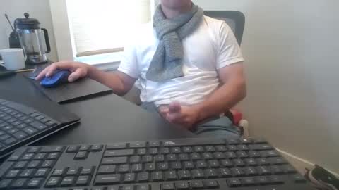 hoverday online show from 11-26-25, 02:07