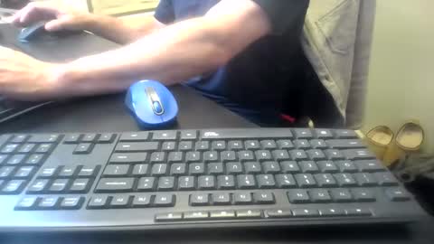 hoverday online show from 06-11-26, 03:48