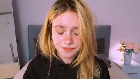 ash. see u on sunday online show from 10-10-25, 05:23