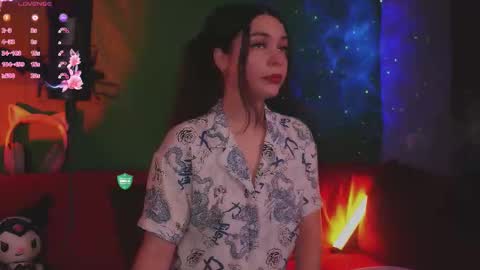 Mia online show from 09-24-25, 05:05