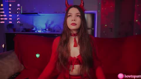 Mia online show from 12-03-25, 05:11