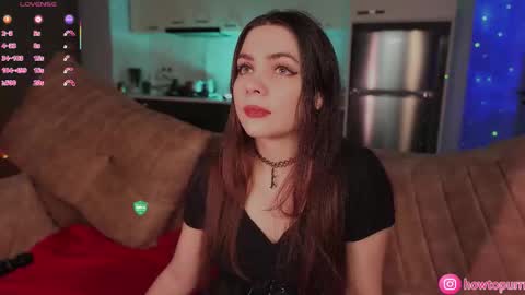 Mia online show from 02-08-26, 05:38