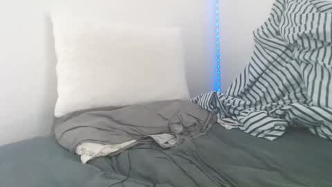 Christian online show from 10-12-25, 01:54