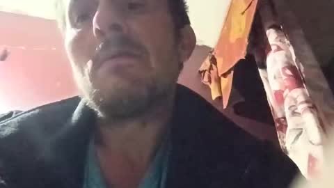 Snapshot of hrny4puss chatting on 12-18-25, 07:58 James online show from 12-18-25, 07:58