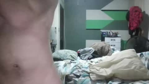 Snapshot of hsanchez6340 chatting on 05-26-26, 12:56 hsanchez6340 online show from 05-26-26, 12:56