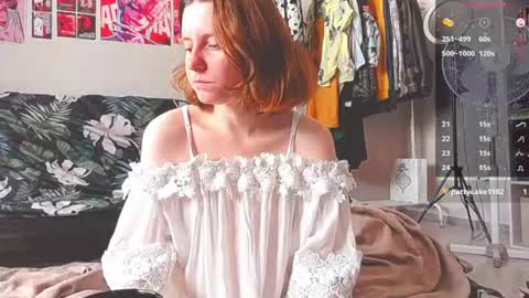 Alice online show from 07-04-26, 04:40