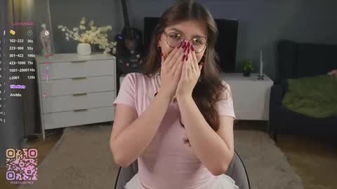 Diane online show from 10-18-25, 07:25