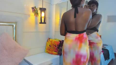 Snapshot of huddah_cam chatting on 03-08-25, 11:27 huddah online show from 03-08-25, 11:27