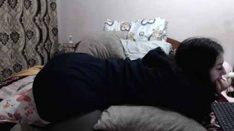 hugeassdevil online show from 04-03-26, 05:49