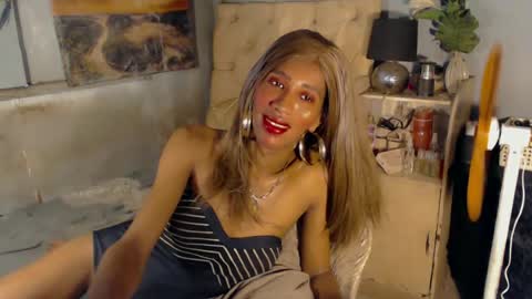 Snapshot of hugecock_caramel chatting on 06-24-26, 04:22 hugecock_caramel online show from 06-24-26, 04:22