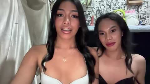 Snapshot of hugecock_macy chatting on 10-14-25, 04:52 loadedcum macy online show from 10-14-25, 04:52