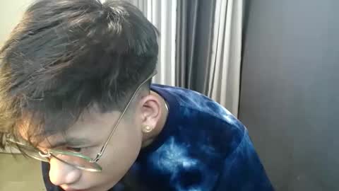 Snapshot of hugecockjames09 chatting on 09-16-25, 04:35 hugecockjames09 online show from 09-16-25, 04:35