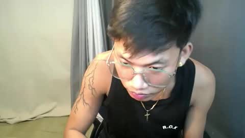 Snapshot of hugecockjames09 chatting on 09-26-25, 11:03 hugecockjames09 online show from 09-26-25, 11:03