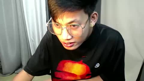 Snapshot of hugecockjames09 chatting on 10-02-25, 12:45 hugecockjames09 online show from 10-02-25, 12:45