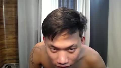 Snapshot of hugecockjames09 chatting on 10-16-25, 06:25 hugecockjames09 online show from 10-16-25, 06:25