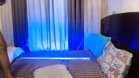 Snapshot of hugecockvictoriax chatting on 01-04-25, 12:48 AMANDA online show from 01-04-25, 12:48