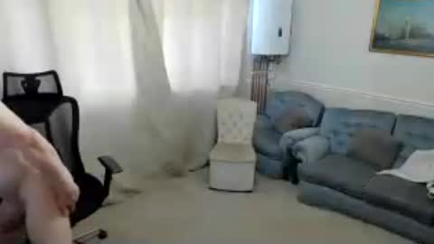 Snapshot of hugedick1965 chatting on 07-09-26, 01:26 hugedick1965 online show from 07-09-26, 01:26