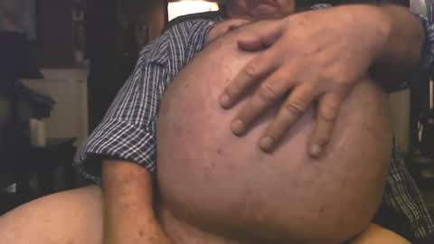 Huge Hairy Beergut online show from 03-08-25, 10:43