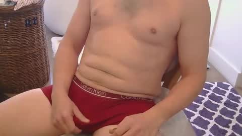 hugejass25 online show from 02-22-26, 05:44