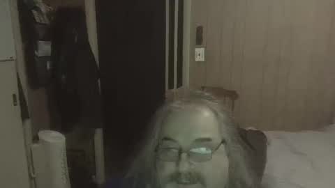 lonely huggy bear online show from 02-09-26, 11:58