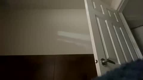 Snapshot of hughfat chatting on 10-05-25, 06:12 hughfat online show from 10-05-25, 06:12