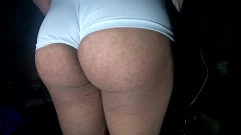 Snapshot of hugo_brazil chatting on 10-20-25, 05:52 hugo_brazil online show from 10-20-25, 05:52