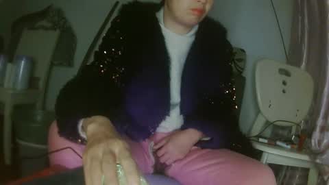 Snapshot of hujiajia520321431 chatting on 01-08-26, 10:45 hujiajia520321431 online show from 01-08-26, 10:45