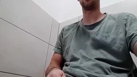 hukssss online show from 11-30-25, 08:18