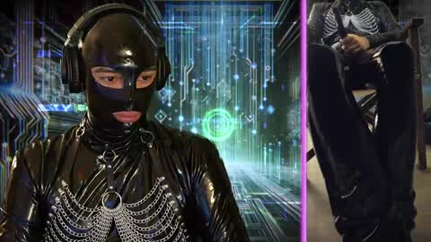 Snapshot of humandr0id chatting on 02-10-25, 07:04 Humandroid online show from 02-10-25, 07:04