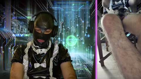 Snapshot of humandr0id chatting on 03-05-25, 10:21 Humandroid online show from 03-05-25, 10:21