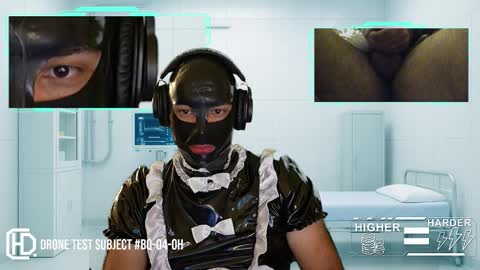 Snapshot of humandr0id chatting on 09-21-25, 06:20 Humandroid online show from 09-21-25, 06:20