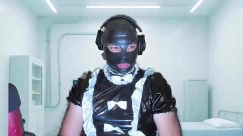 Snapshot of humandr0id chatting on 11-21-25, 07:34 Humandroid online show from 11-21-25, 07:34