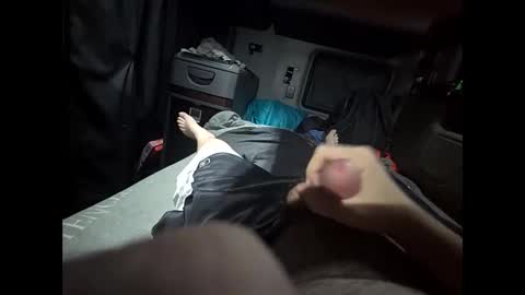 Snapshot of hung20032003 chatting on 12-16-25, 03:33 hung20032003 online show from 12-16-25, 03:33