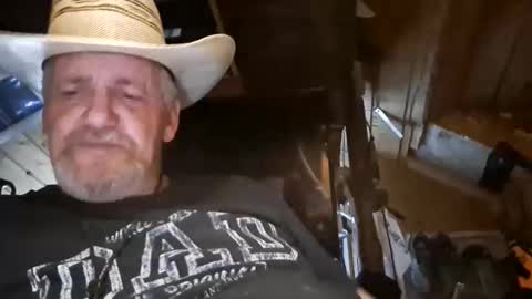 Snapshot of hung34u chatting on 01-03-25, 07:27 hung34u online show from 01-03-25, 07:27