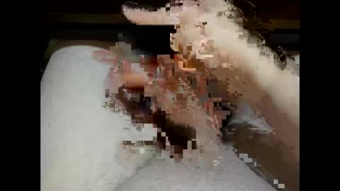 hung_mac0 online show from 12-22-25, 02:58