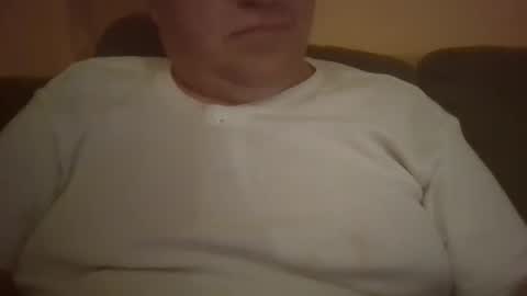 Snapshot of hungariandaddyy1975 chatting on 10-20-25, 06:41 fatcockdaddy  vastagfark magyar apuci online show from 10-20-25, 06:41