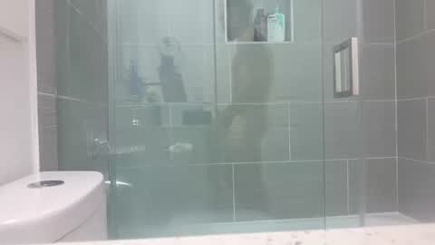 Snapshot of hungbistud916 chatting on 01-07-26, 05:32 hungbistud916 online show from 01-07-26, 05:32