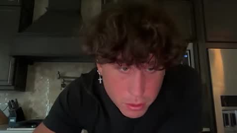 hungkingg22 online show from 11-20-25, 02:28