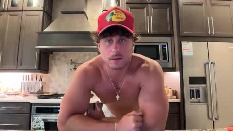 hungkingg22 online show from 05-22-26, 03:39