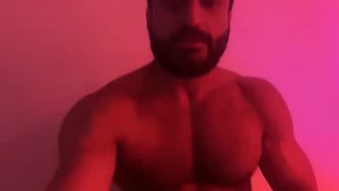 Snapshot of hungmixmarc chatting on 05-22-26, 07:48 Marc online show from 05-22-26, 07:48