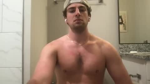 Snapshot of hungnhornystud chatting on 03-11-26, 06:36 hungnhornystud online show from 03-11-26, 06:36