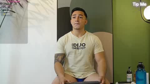 hunk_ryan online show from 02-20-25, 09:22