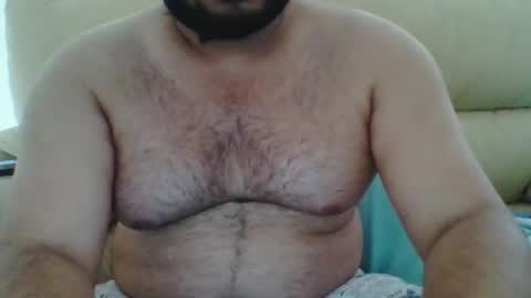 Snapshot of hunkchubby chatting on 05-08-26, 07:36 chubbyBubby online show from 05-08-26, 07:36