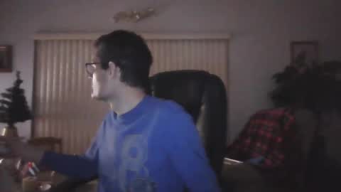 hunkmasclefad458 online show from 12-10-24, 05:17