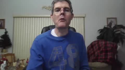 hunkmasclefad458 online show from 12-18-25, 07:03